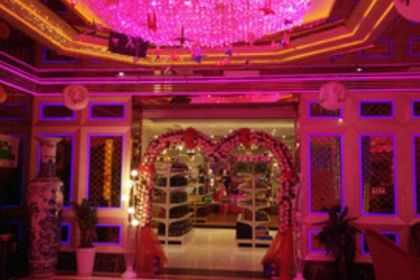 成都夜生活酒吧盘点：养生休闲好去处(成都夜场酒吧)