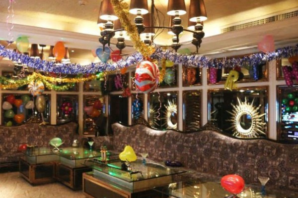 探秘成都夜生活Vlog：养生休闲好去处，享受慢生活