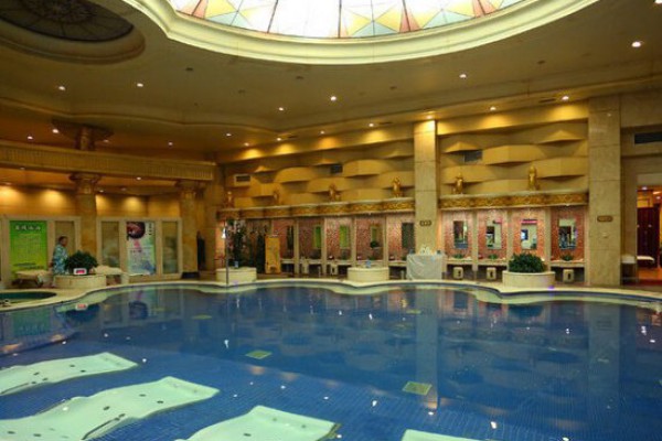 桑拿休闲成都中医院旁，养生好去处(成都中医养生馆有哪些)