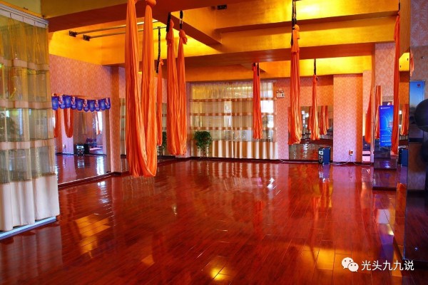 成都999桑拿馆，享受极致养生时光(成都999酒吧)